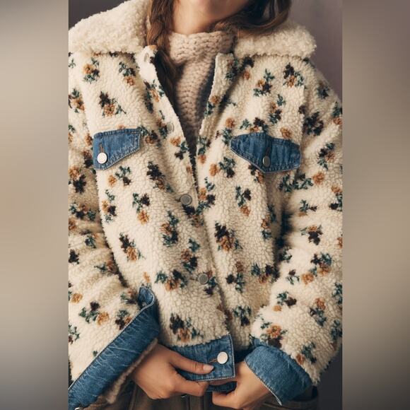 Blank NYC License To Chill Sherpa Fleece Jacket - Picture 3 of 7